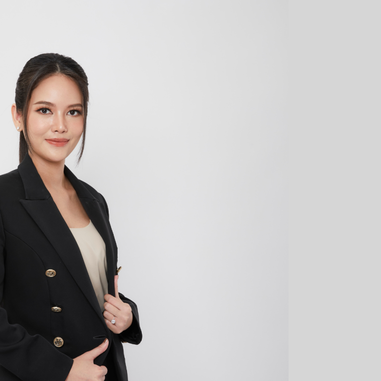 คุณหมอสร้อย อทิตา อัฐฐาคลินิก